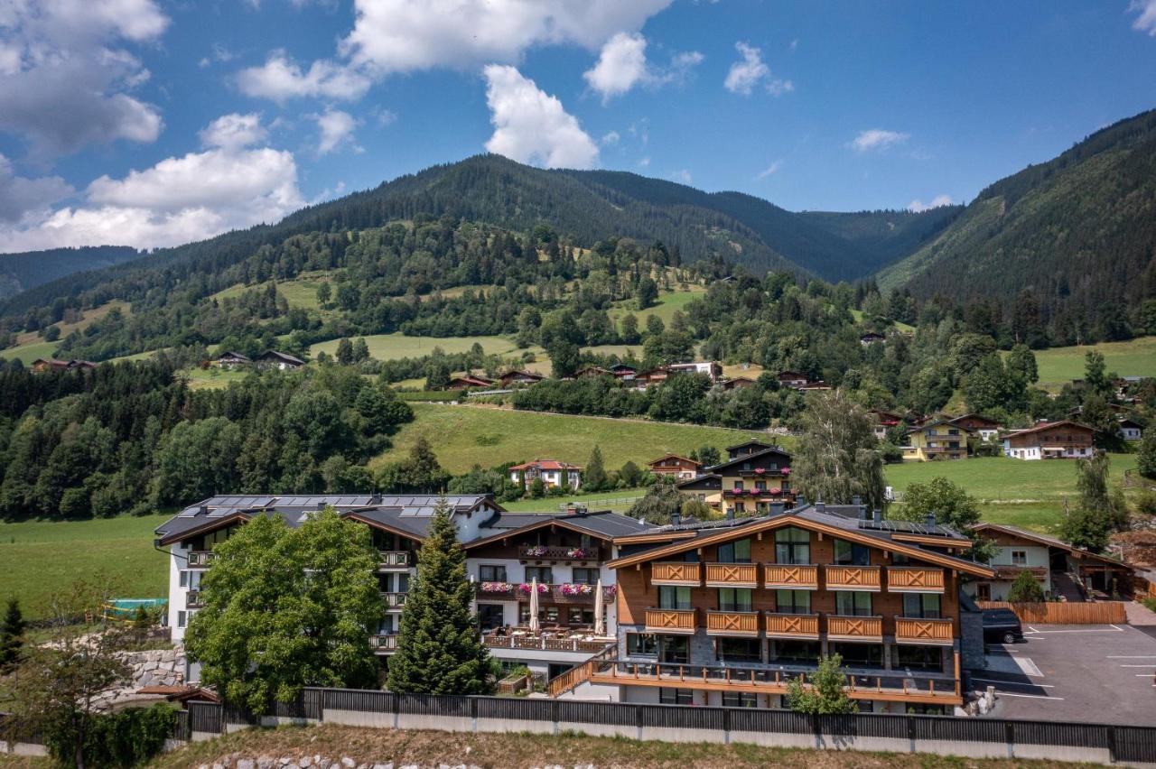 Klawunn Hotel&Apartement Kaprun Exterior foto